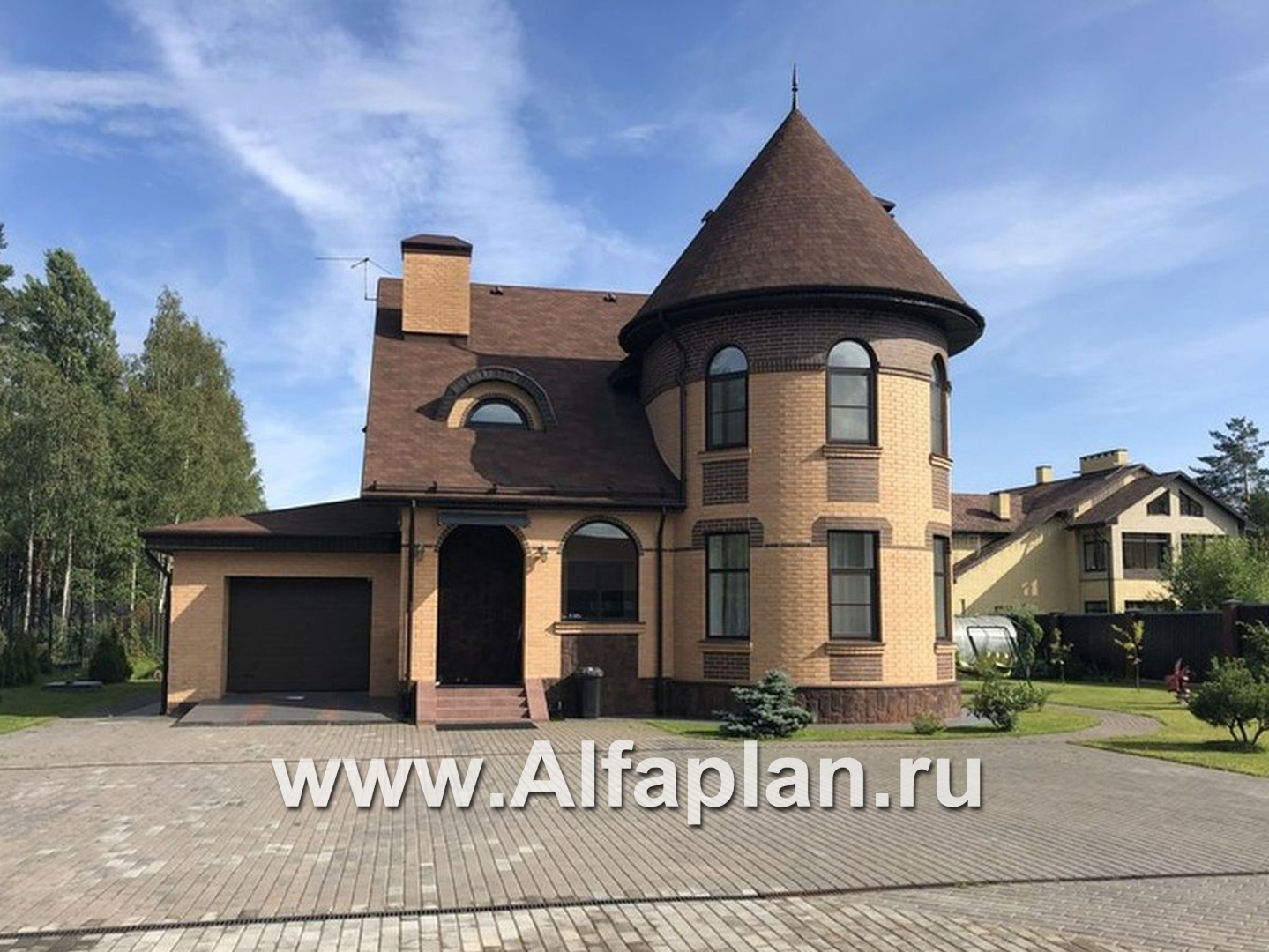 «Камелот» -  проект двухэтажного дома, с эркером башня, с террасой и с гаражом, в стиле замка - дизайн дома №5