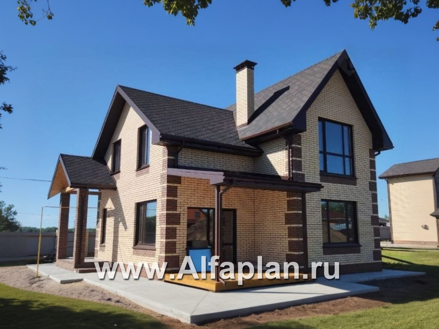 «Кадет» - проект дома с мансардой, из кирпича, в стиле эклектика - дизайн дома №1